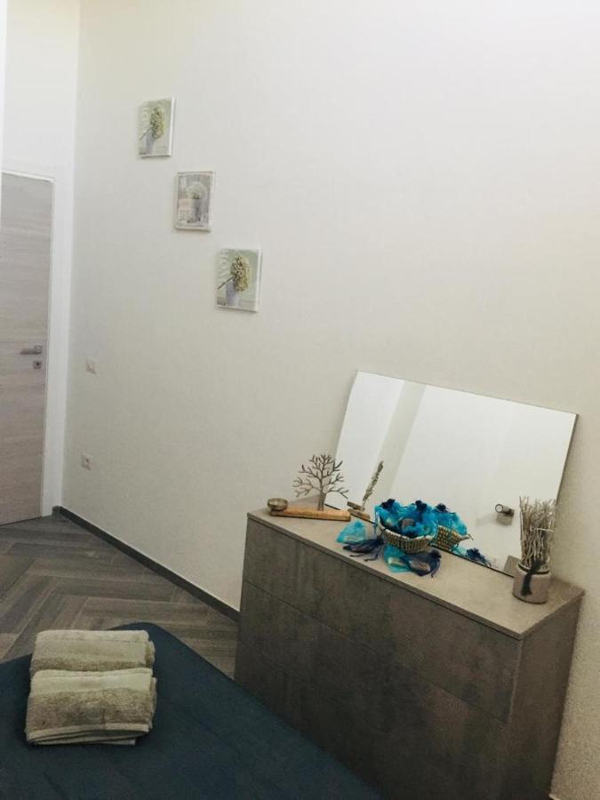 Ferienwohnung Il Quarzo A) B) Càbras Exterior foto